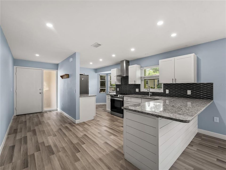 En Venta: $310,000 (2 camas, 2 baños, 1093 Pies cuadrados)