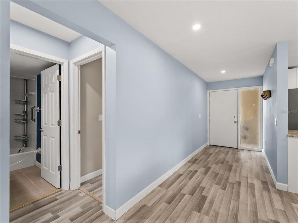 En Venta: $310,000 (2 camas, 2 baños, 1093 Pies cuadrados)