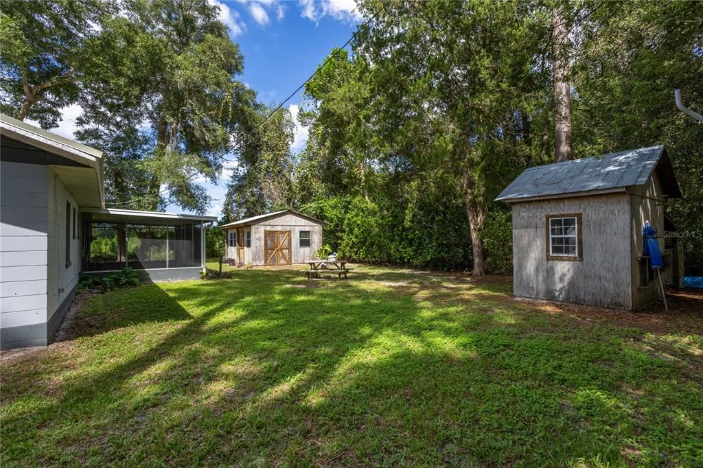 For Sale: $206,000 (3 beds, 1 baths, 1040 Square Feet)