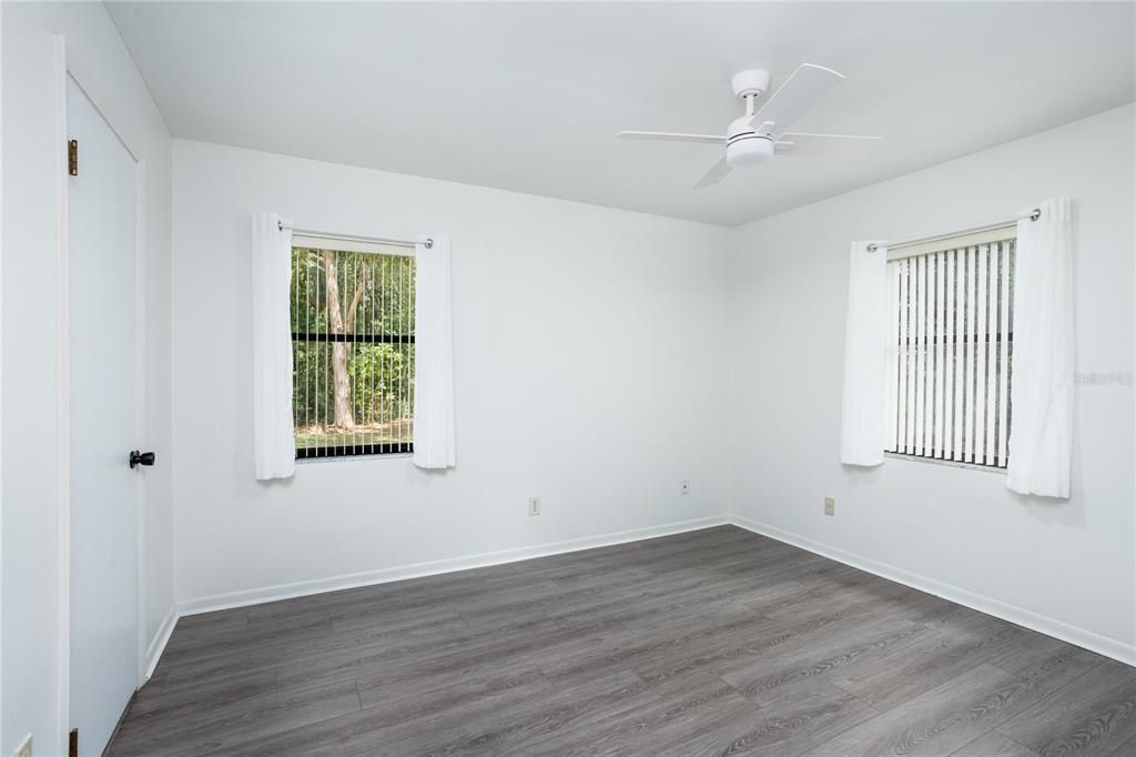 For Sale: $206,000 (3 beds, 1 baths, 1040 Square Feet)