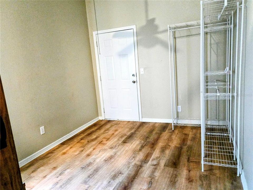 En Renta: $2,250 (3 camas, 2 baños, 1888 Pies cuadrados)