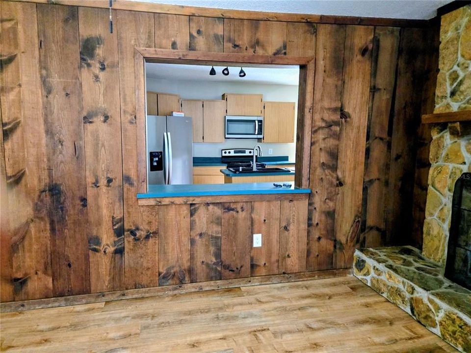 En Renta: $2,250 (3 camas, 2 baños, 1888 Pies cuadrados)