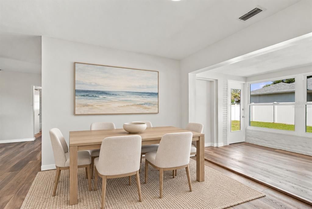 For Sale: $334,900 (3 beds, 1 baths, 1266 Square Feet)