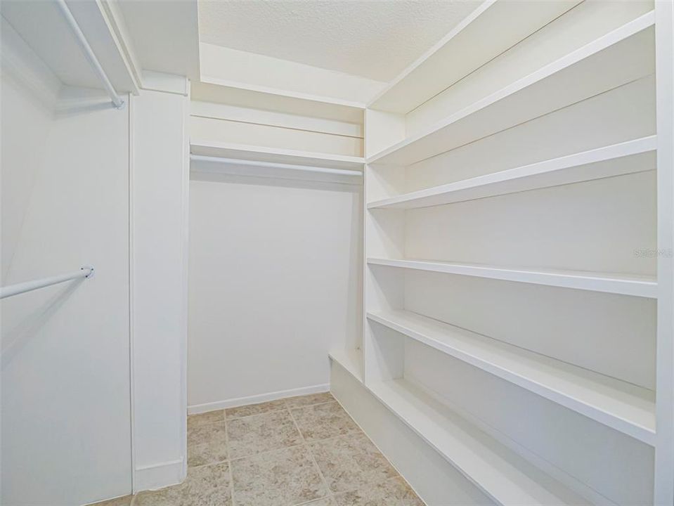 En Venta: $275,000 (2 camas, 2 baños, 1140 Pies cuadrados)