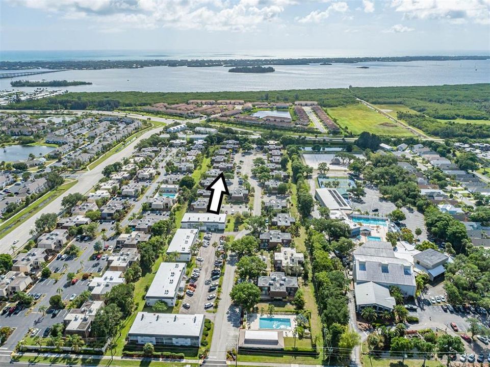En Venta: $275,000 (2 camas, 2 baños, 1140 Pies cuadrados)