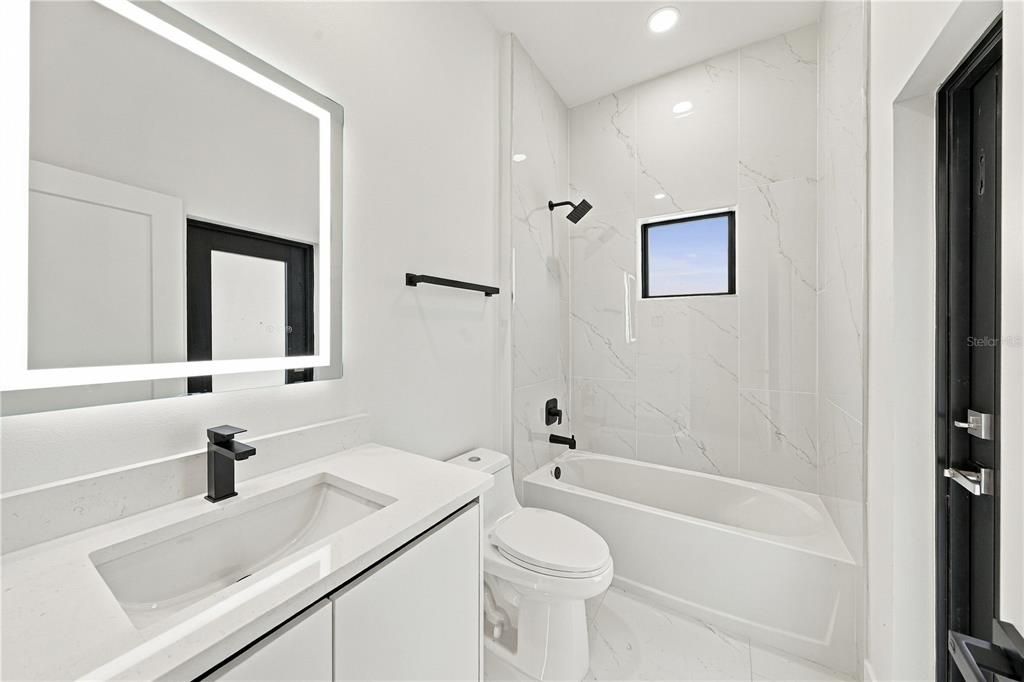 En Venta: $469,000 (3 camas, 2 baños, 1741 Pies cuadrados)