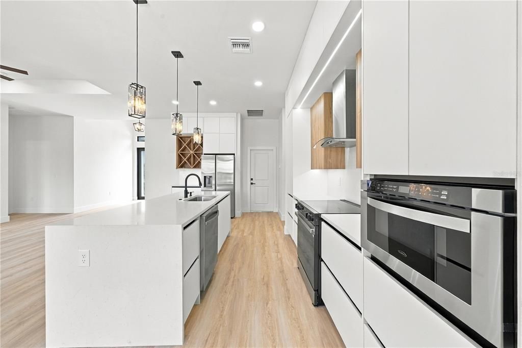En Venta: $469,000 (3 camas, 2 baños, 1741 Pies cuadrados)
