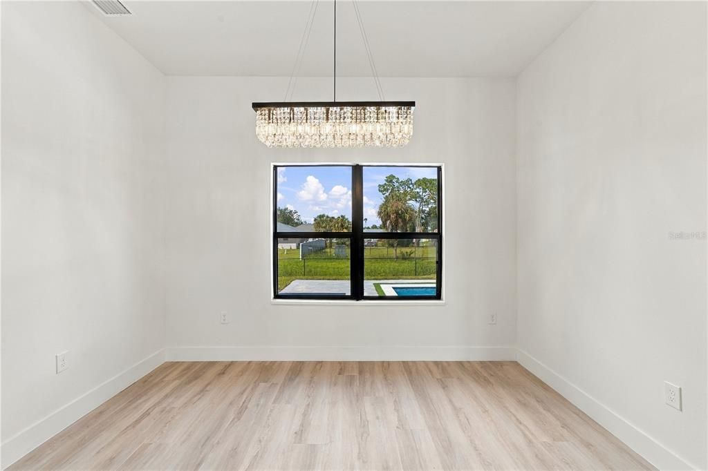 En Venta: $469,000 (3 camas, 2 baños, 1741 Pies cuadrados)