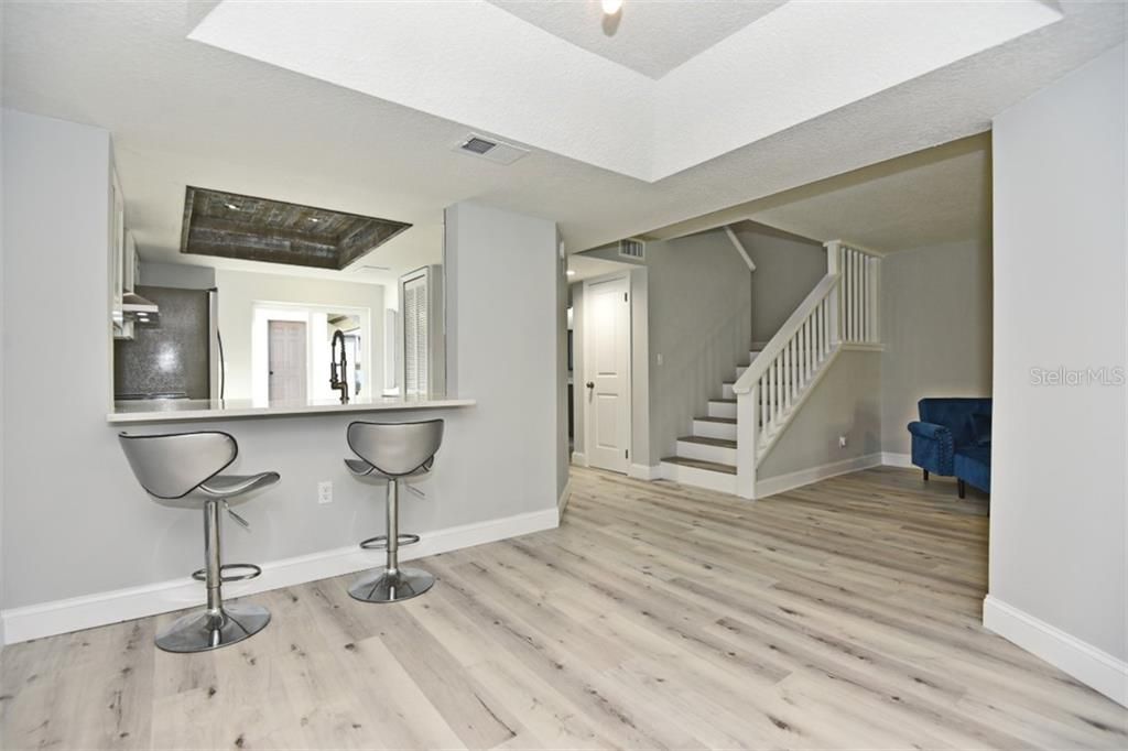 For Sale: $298,000 (3 beds, 2 baths, 1314 Square Feet)