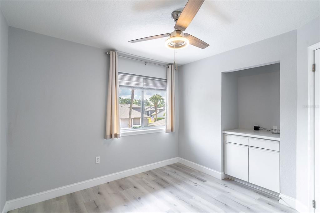 For Sale: $298,000 (3 beds, 2 baths, 1314 Square Feet)