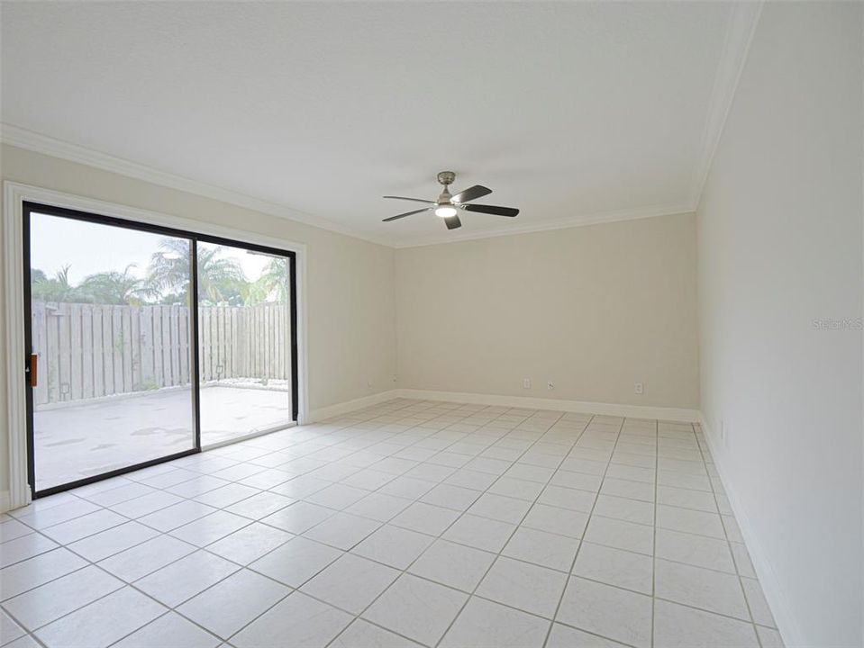 For Rent: $2,150 (2 beds, 2 baths, 1140 Square Feet)