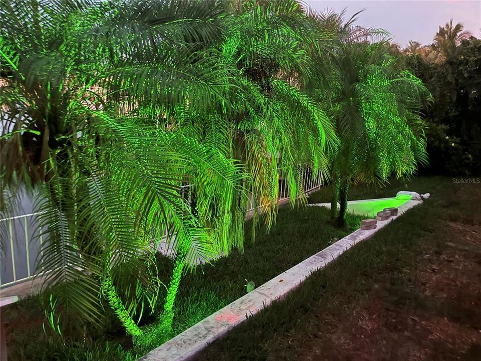 En Venta: $2,400,000 (3 camas, 4 baños, 2800 Pies cuadrados)