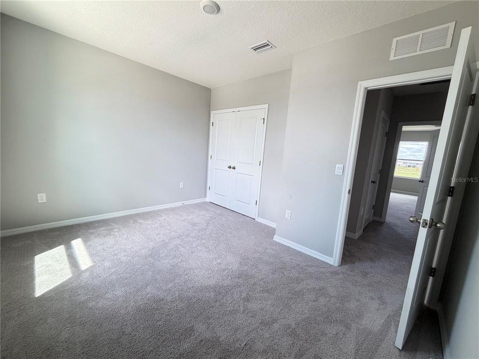 For Rent: $3,200 (4 beds, 3 baths, 2756 Square Feet)