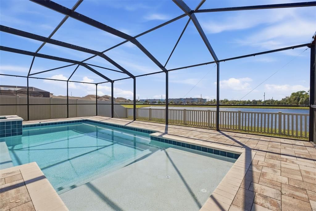 For Sale: $625,000 (5 beds, 2 baths, 2949 Square Feet)