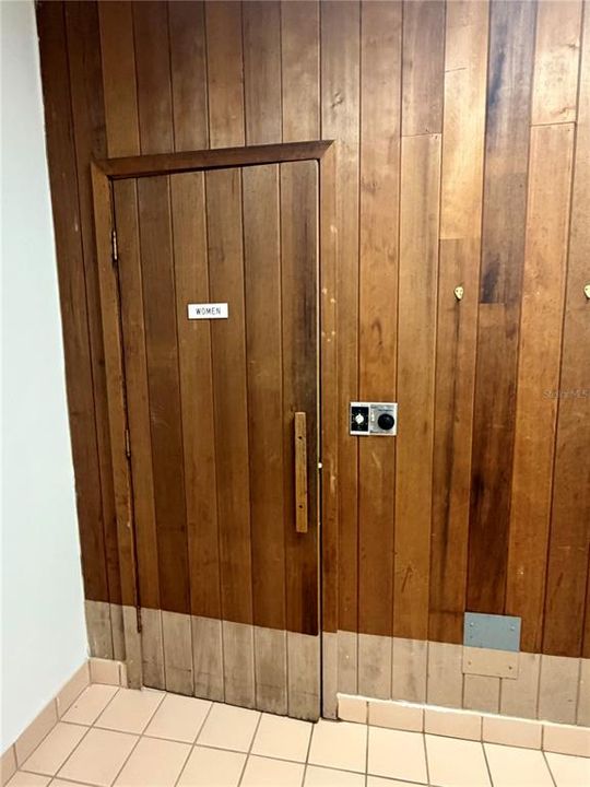 For Rent: $3,500 (2 beds, 2 baths, 1409 Square Feet)