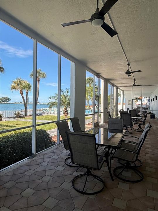 For Rent: $3,500 (2 beds, 2 baths, 1409 Square Feet)