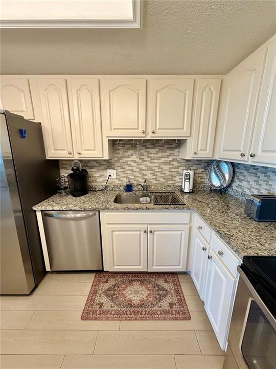 For Rent: $3,500 (2 beds, 2 baths, 1409 Square Feet)