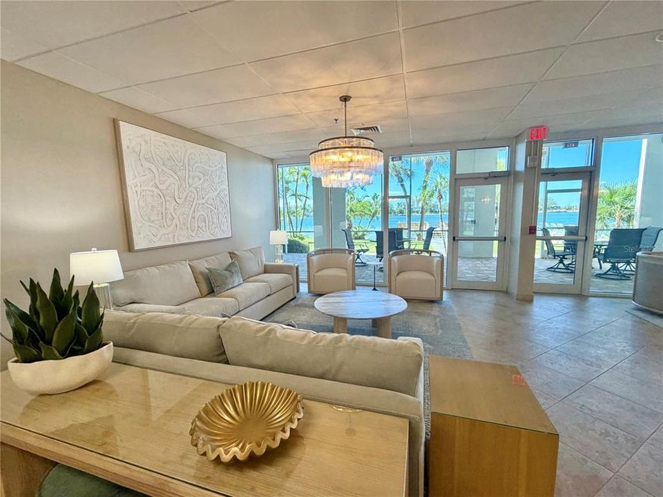For Rent: $3,500 (2 beds, 2 baths, 1409 Square Feet)