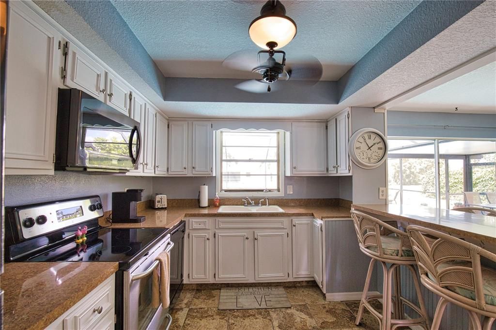 En Venta: $289,900 (3 camas, 2 baños, 1675 Pies cuadrados)