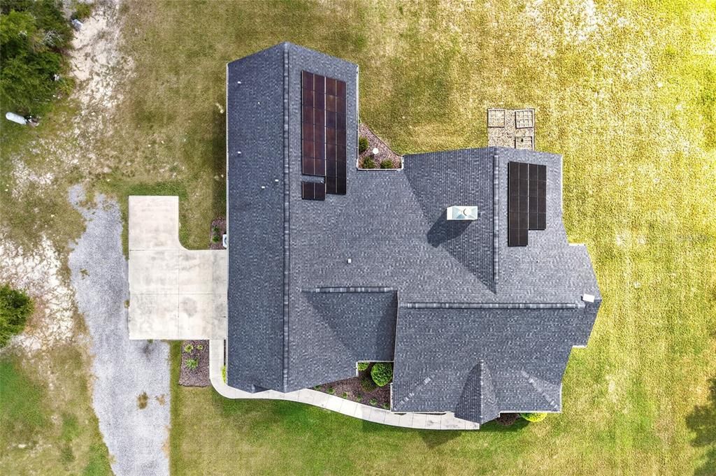 En Venta: $715,000 (3 camas, 2 baños, 2430 Pies cuadrados)