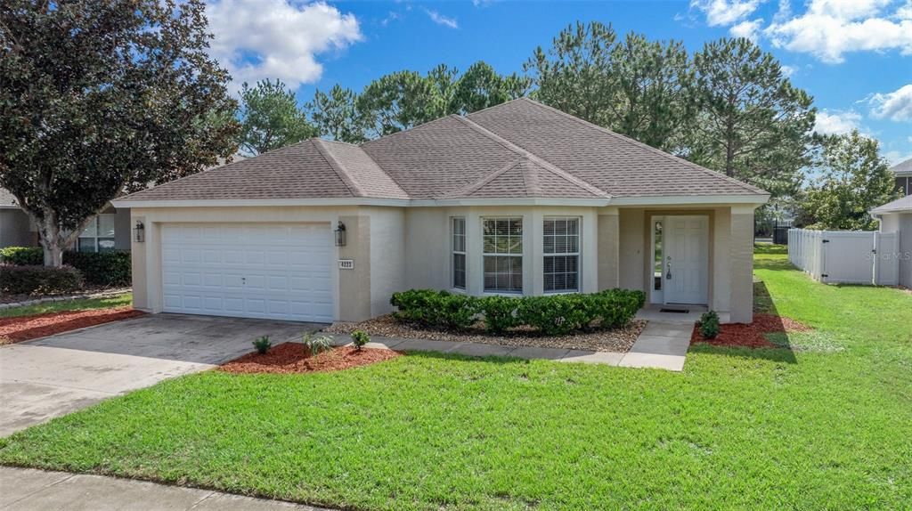 For Sale: $239,000 (2 beds, 2 baths, 1465 Square Feet)