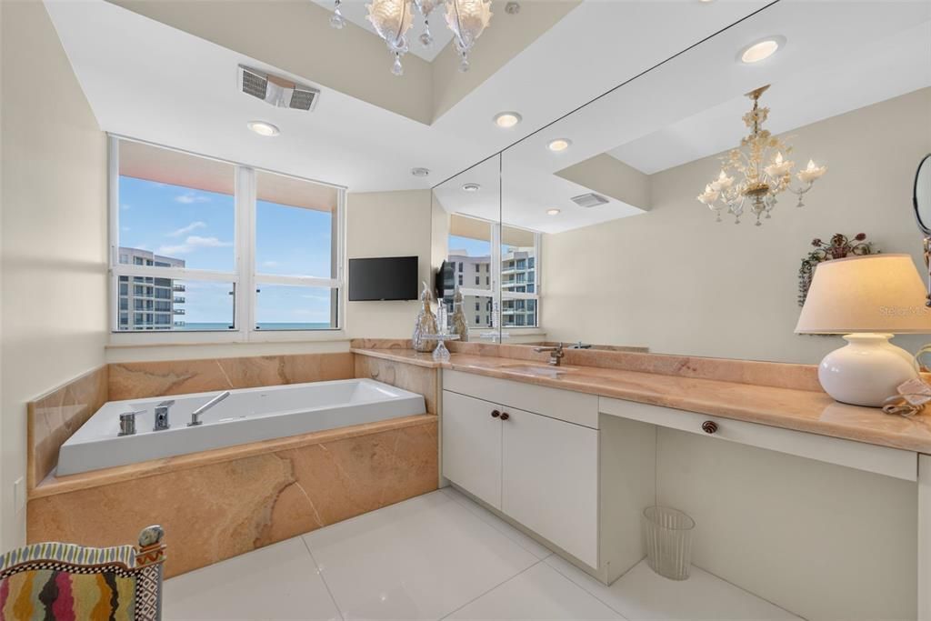: $3,700,000 (3 camas, 3 baños, 3273 Pies cuadrados)