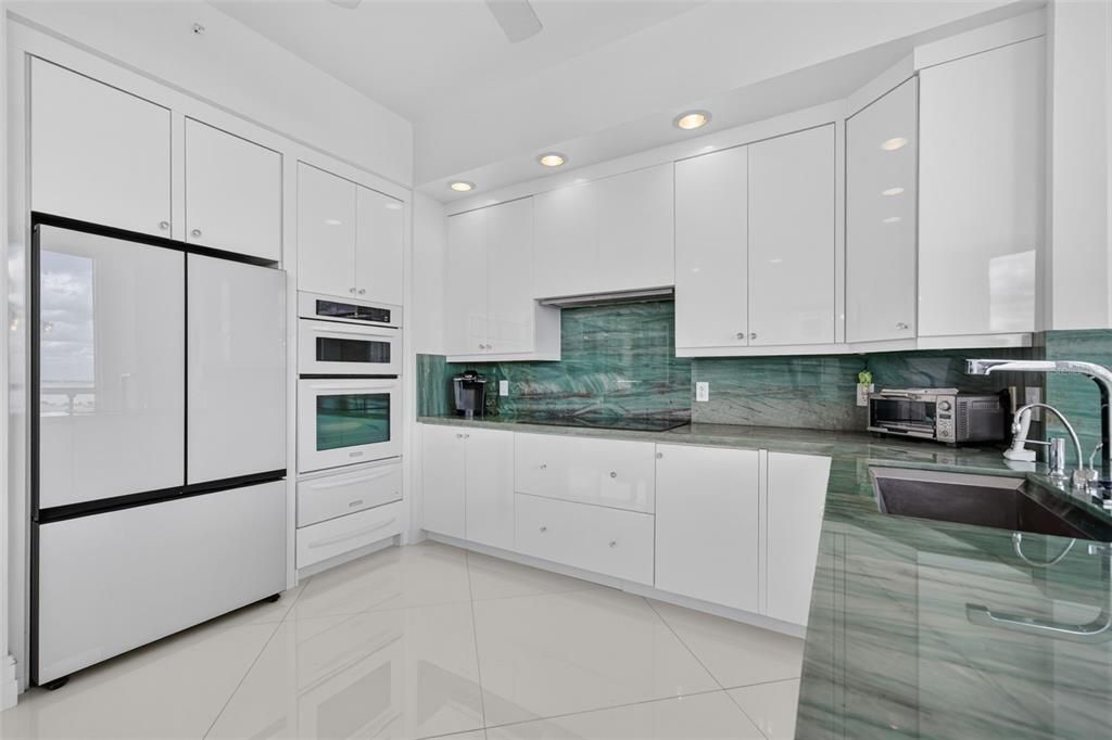 : $3,700,000 (3 camas, 3 baños, 3273 Pies cuadrados)