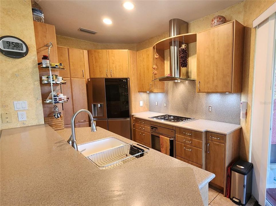 En Venta: $299,000 (2 camas, 2 baños, 1471 Pies cuadrados)