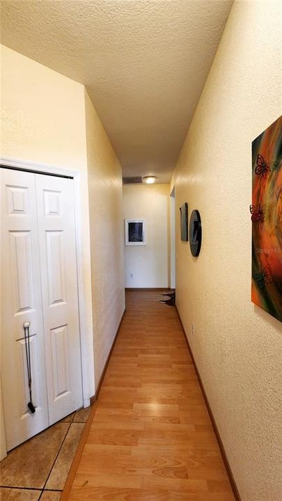 En Venta: $299,000 (2 camas, 2 baños, 1471 Pies cuadrados)