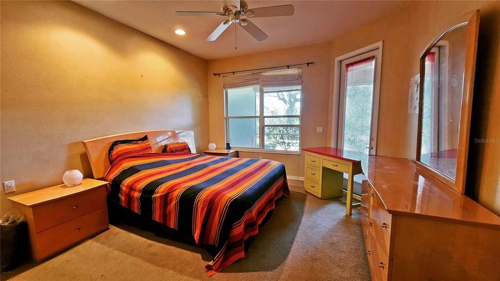 En Venta: $299,000 (2 camas, 2 baños, 1471 Pies cuadrados)