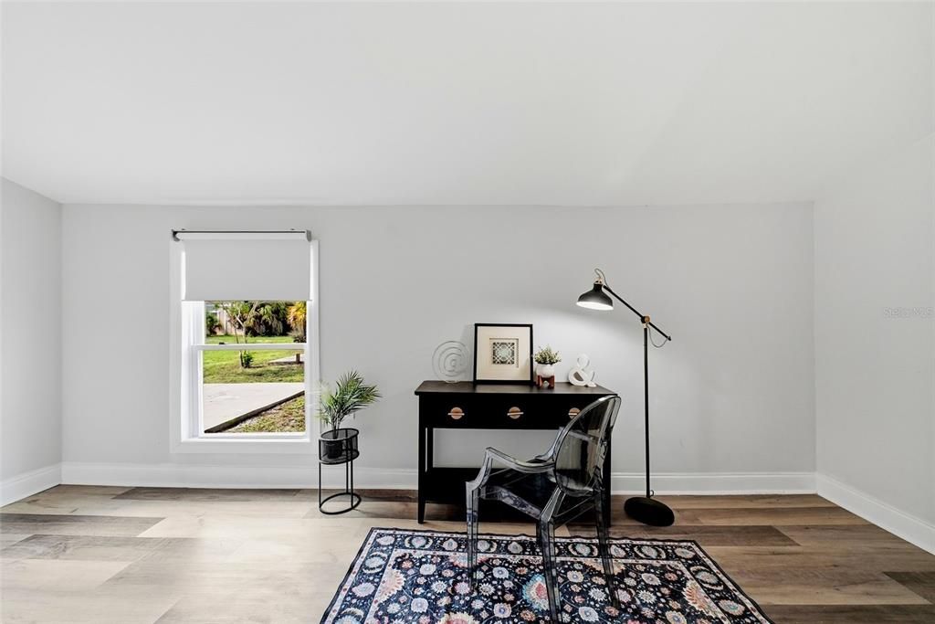 En Venta: $489,900 (4 camas, 2 baños, 1856 Pies cuadrados)