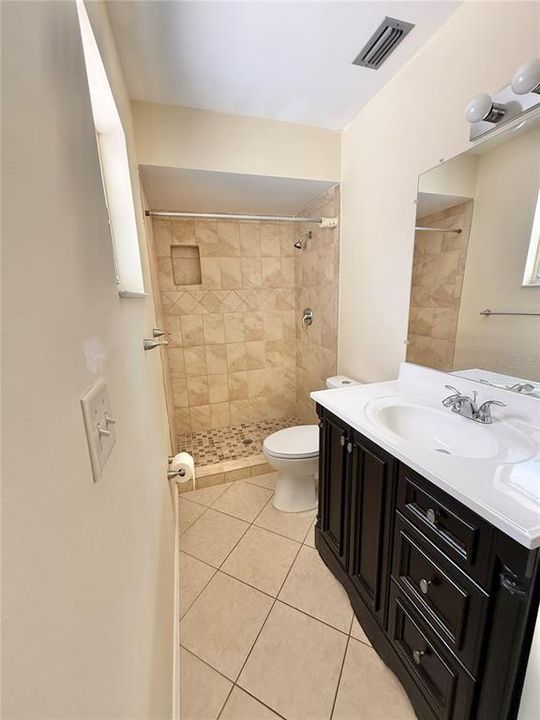 En Venta: $319,000 (3 camas, 2 baños, 1148 Pies cuadrados)