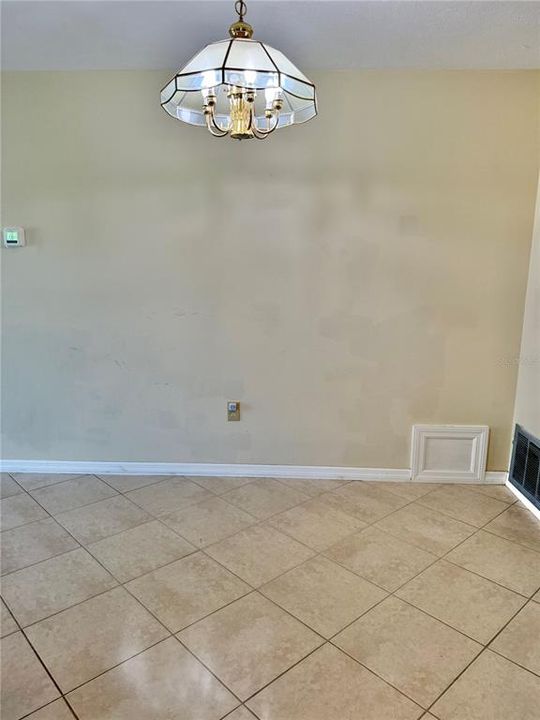 En Venta: $319,000 (3 camas, 2 baños, 1148 Pies cuadrados)