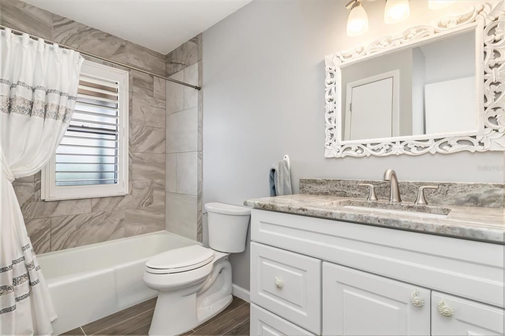 For Sale: $750,000 (2 beds, 3 baths, 3412 Square Feet)