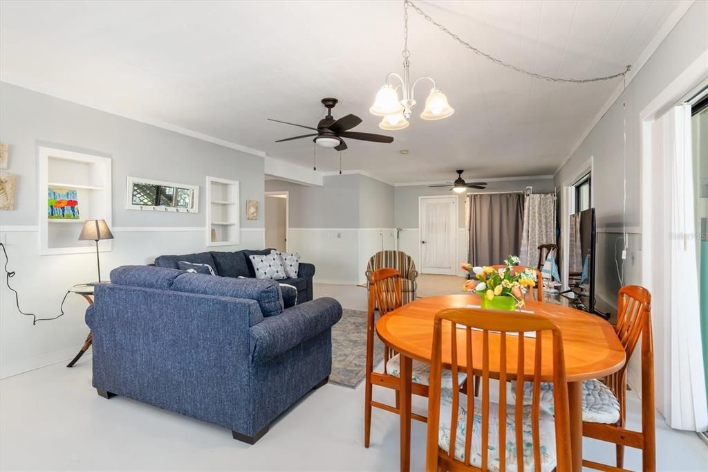 For Sale: $750,000 (2 beds, 3 baths, 3412 Square Feet)