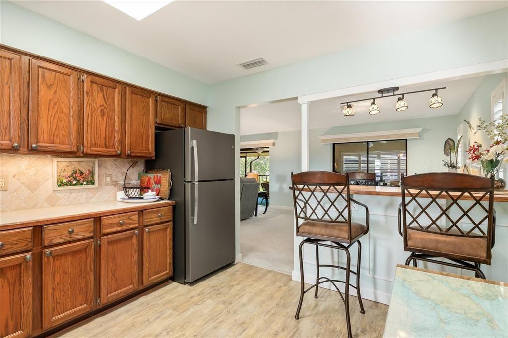 For Sale: $750,000 (2 beds, 3 baths, 3412 Square Feet)