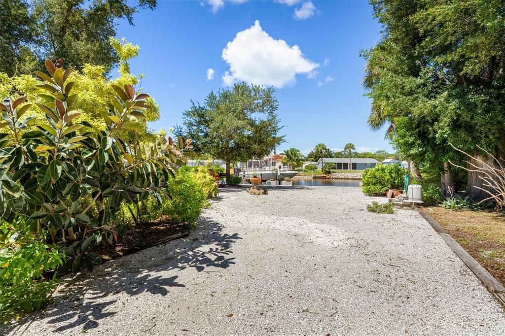 For Sale: $750,000 (2 beds, 3 baths, 3412 Square Feet)