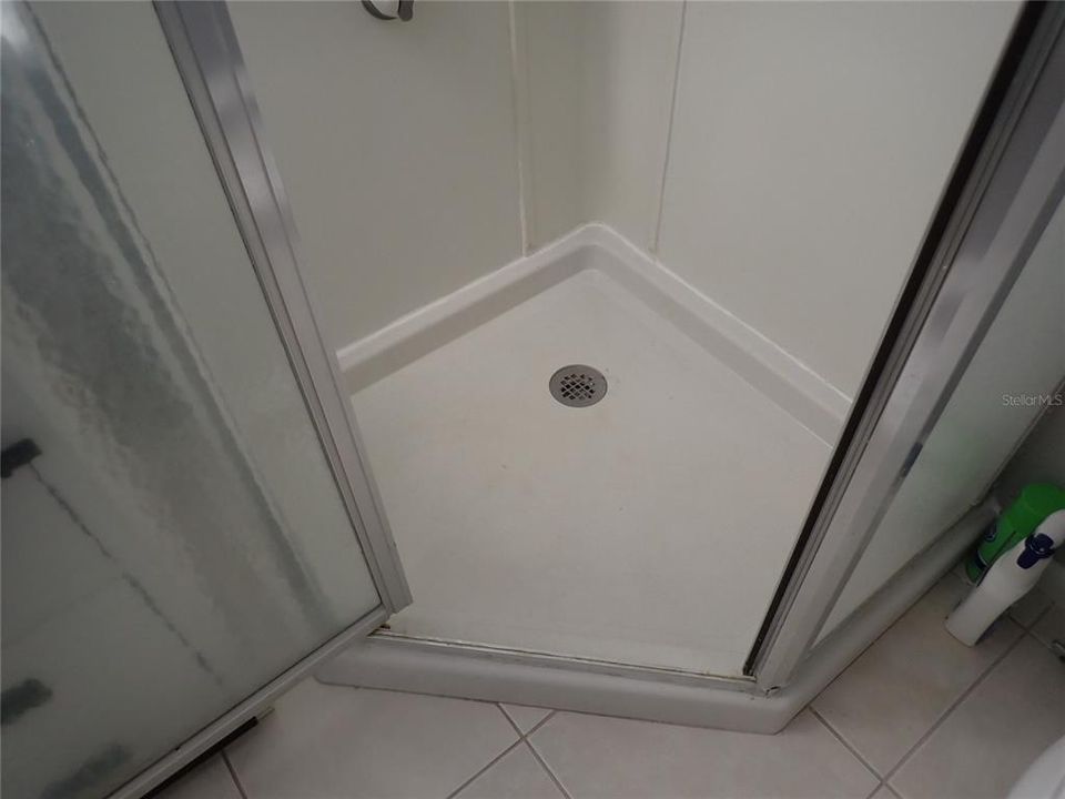 На продажу: $89,900 (2 спален, 2 ванн, 919 Квадратных фут)