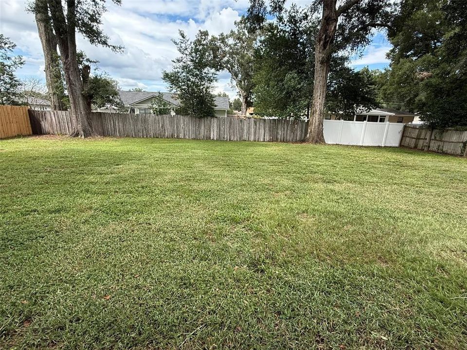 For Rent: $1,800 (3 beds, 2 baths, 1428 Square Feet)