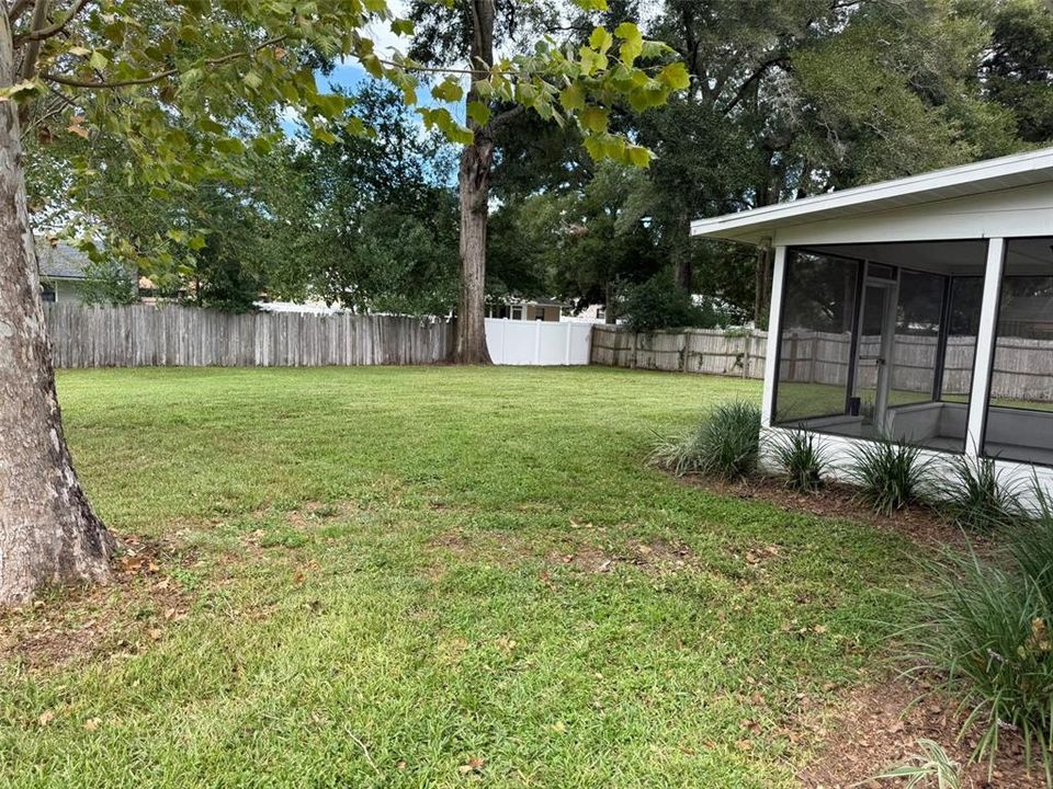 For Rent: $1,800 (3 beds, 2 baths, 1428 Square Feet)