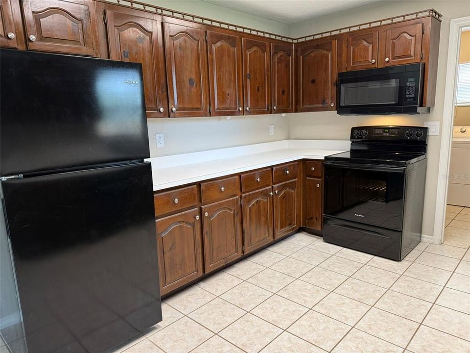 For Rent: $1,800 (3 beds, 2 baths, 1428 Square Feet)