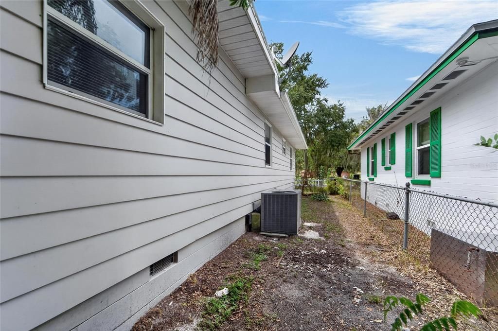 For Sale: $291,000 (3 beds, 2 baths, 1517 Square Feet)