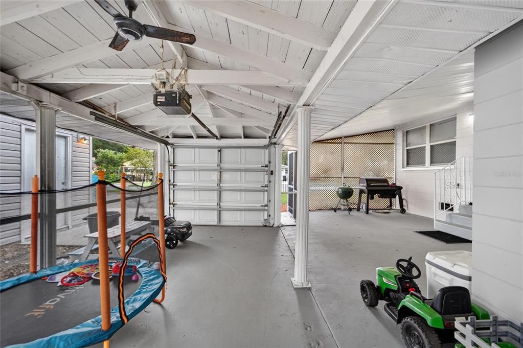 For Sale: $291,000 (3 beds, 2 baths, 1517 Square Feet)