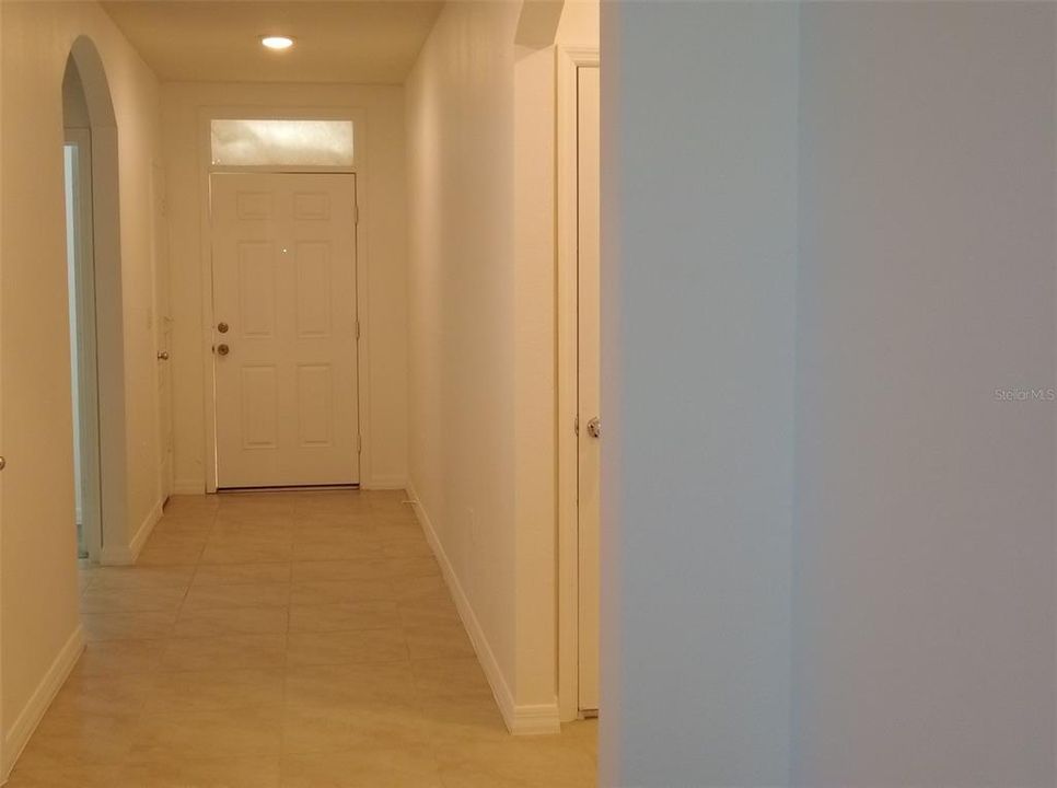 For Rent: $2,400 (4 beds, 2 baths, 1846 Square Feet)
