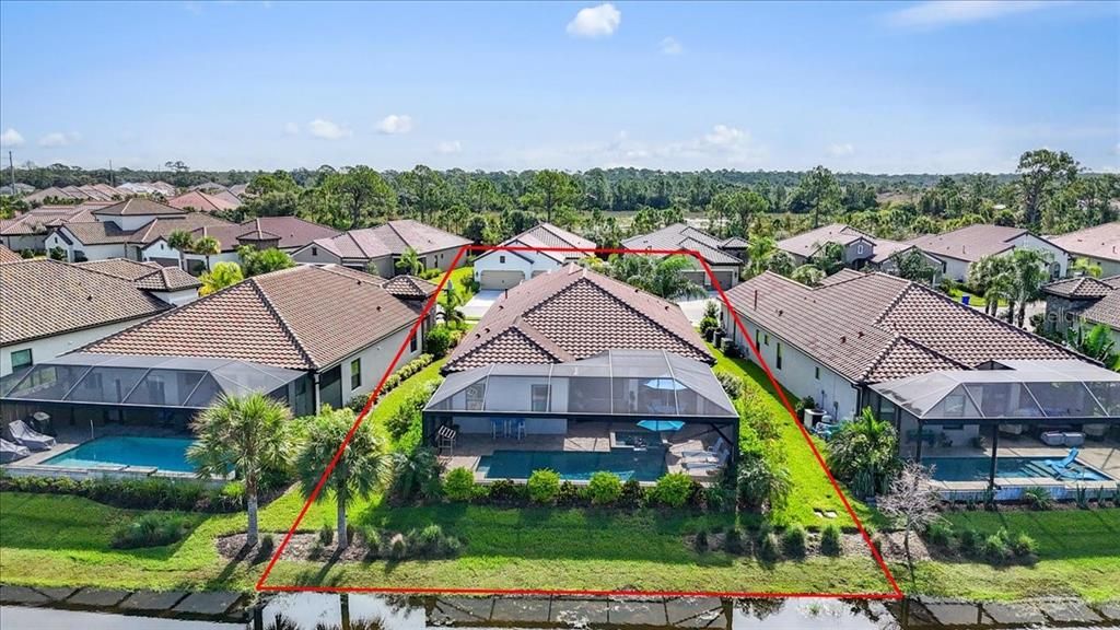 Activo con contrato: $689,000 (4 camas, 3 baños, 2068 Pies cuadrados)
