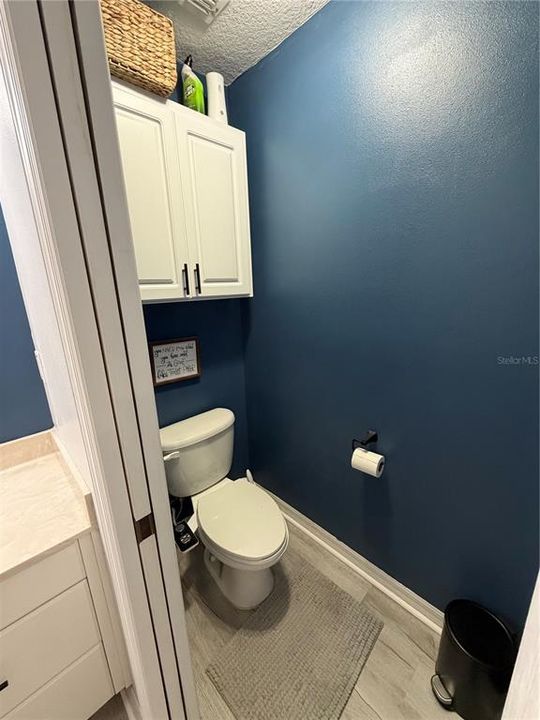Active With Contract: $319,000 (3 beds, 2 baths, 1465 Square Feet)