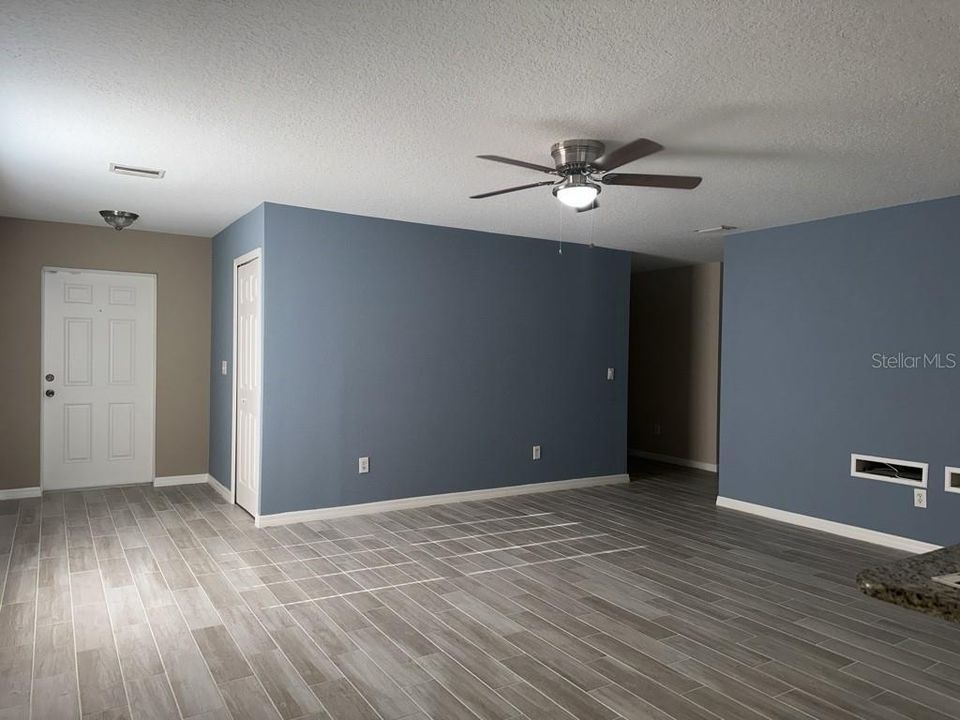 For Rent: $2,350 (3 beds, 2 baths, 1482 Square Feet)