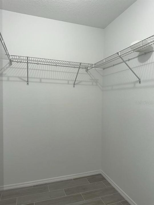 For Rent: $2,350 (3 beds, 2 baths, 1482 Square Feet)
