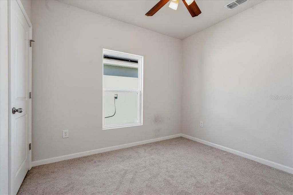 For Sale: $255,000 (3 beds, 2 baths, 1292 Square Feet)