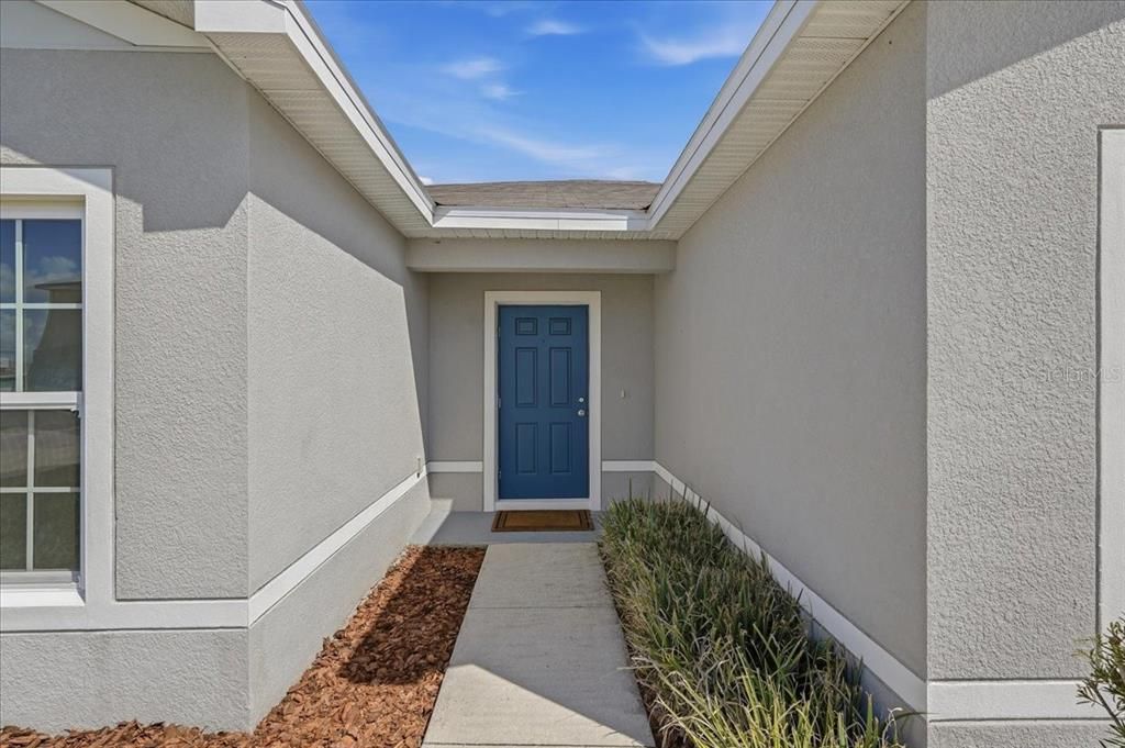 For Sale: $255,000 (3 beds, 2 baths, 1292 Square Feet)